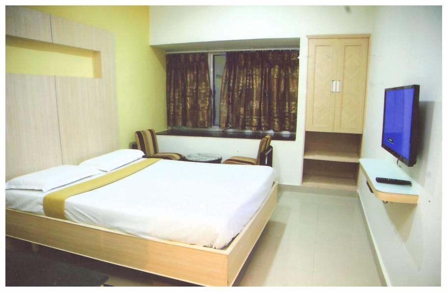Sri Srinivasa Residency 호텔 Kadapa 외부 사진